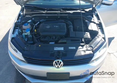 2014 Volkswagen Jetta 1.8T Se z USA, uszkodzony, nr VIN 3VWD17AJ6EM254814